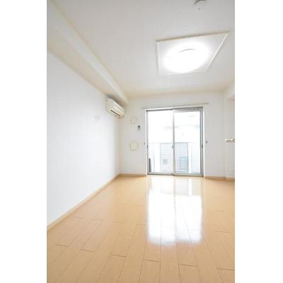 メゾン　アルモニー 203【管理NO：1-016160301-02030】 ★家具家電は申し込み後に搬入します★の物件写真2