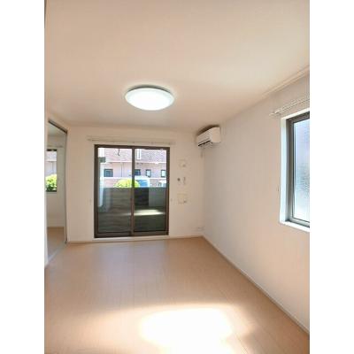 フェリーチェ太田 102【管理NO：1-020338901-01020】 ★家具家電は申し込み後に搬入します★ ★2026年09月中旬入居可能★の物件写真2