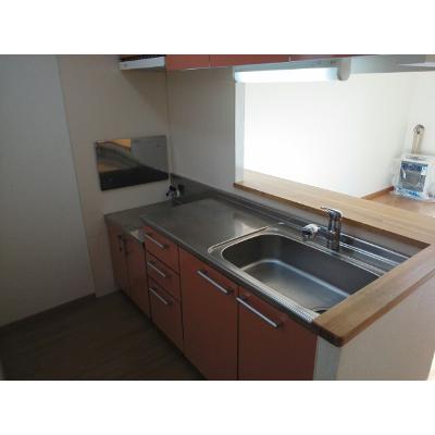 カーサ　ウイスタリア 102【管理NO：1-013337901-01020】 ★家具家電は申し込み後に搬入します★ ★2026年10月上旬入居可能★の物件写真3