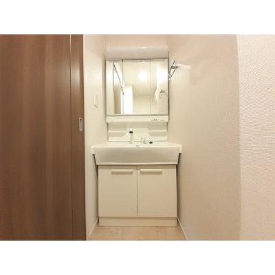 apartment 秋田県大館市下代野字代野道北２６番１ 

↓地図はこちらから