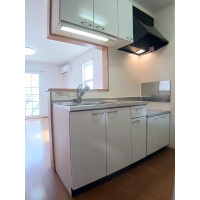 ラスタープレイス 104【管理NO：1-014213501-01040】 ★家具家電は申し込み後に搬入します★ ★2026年10月上旬入居可能★の物件写真3