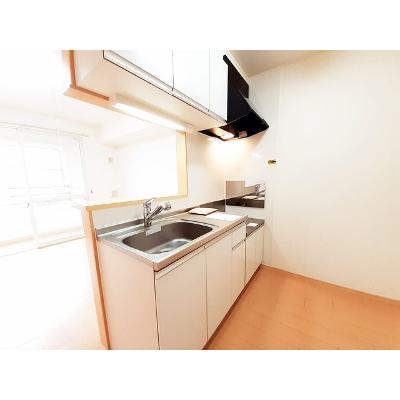 カーサＴＨ・Ⅰ 202【管理NO：1-015233501-02020】 ★家具家電は申し込み後に搬入します★ ★2026年10月中旬入居可能★の物件写真3