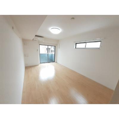カントリーロード 103【管理NO：1-021903001-01030】 ★家具家電は申し込み後に搬入します★の物件写真2