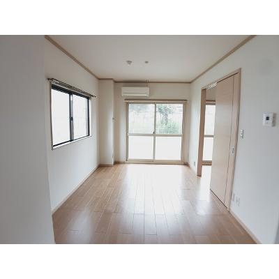 ドミール東仙台 102【管理NO：1-001059701-01020】 ★家具家電は申し込み後に搬入します★ ★2026年10月上旬入居可能★の物件写真2