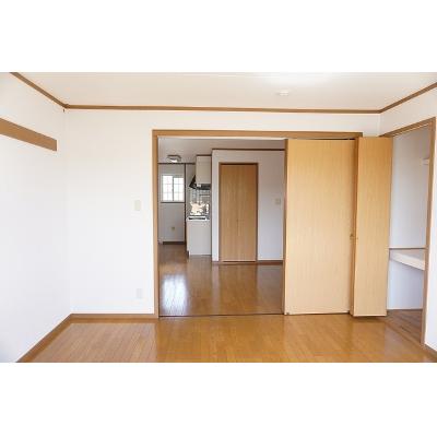 スクエアーメゾンポルックス 103【管理NO：1-009552301-01030】 ★家具家電は申し込み後に搬入します★ ★2026年10月中旬入居可能★の物件写真2