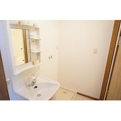 スクエアーメゾンポルックス 103【管理NO：1-009552301-01030】 ★家具家電は申し込み後に搬入します★ ★2026年10月中旬入居可能★の物件写真6