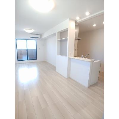 ソル・レヴァンテ　Ⅱ 205【管理NO：1-027376402-02040】 ★家具家電は申し込み後に搬入します★ ★2026年10月上旬入居可能★の物件写真2