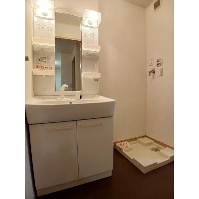 グランソレイユＫＯ　Ⅴ 102【管理NO：1-015954601-01020】 ★家具家電は申し込み後に搬入します★の物件写真6