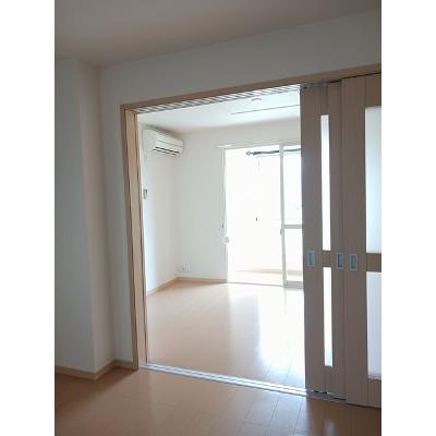 ドゥ　シェ　モア　Ａ 101【管理NO：1-016879101-01010】 ★家具家電は申し込み後に搬入します★ ★2026年10月中旬入居可能★の物件写真2