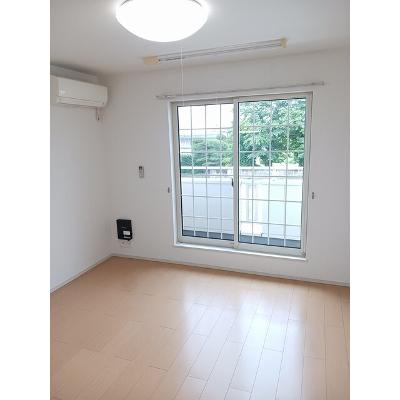 ユア・プエブロ 201【管理NO：1-018089401-02010】 ★家具家電は申し込み後に搬入します★ ★2026年10月中旬入居可能★の物件写真2