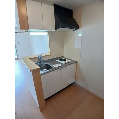 カーサ・セレーノ 305【管理NO：1-016230301-03050】 ★家具家電は申し込み後に搬入します★ ★2026年10月中旬入居可能★の物件写真3