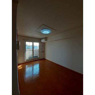 ベルフィオーレⅡ 203【管理NO：1-013810902-02030】 ★家具家電は申し込み後に搬入します★ ★2026年10月中旬入居可能★の物件写真2