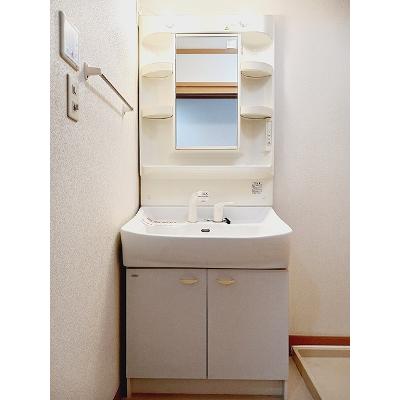 ヒューゲル・ハオス 102【管理NO：1-012039401-01020】 ★家具家電は申し込み後に搬入します★の物件写真6