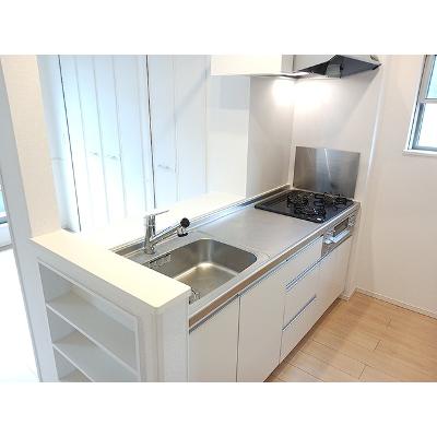 コッティⅢ　３１０ 201【管理NO：1-023869201-02010】 ★家具家電は申し込み後に搬入します★の物件写真3