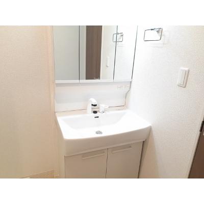 グリフィンドールⅠ 101【管理NO：1-026630104-01010】 ★家具家電は申し込み後に搬入します★ ★2026年10月中旬入居可能★の物件写真6