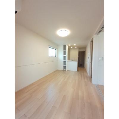 カレント　スクエア　Ⅱ 205【管理NO：1-027436601-02050】 ★家具家電は申し込み後に搬入します★ ★2026年10月中旬入居可能★の物件写真2