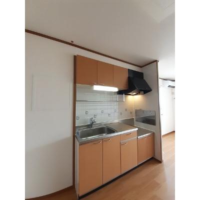 フレンドリーパークＢ 204【管理NO：1-011173502-02040】 ★家具家電は申し込み後に搬入します★ ★2026年10月上旬入居可能★の物件写真3