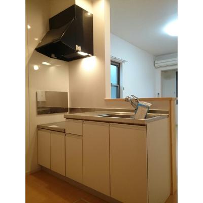 サンレミ　Ⅱ 101【管理NO：1-017173402-01010】 ★家具家電は申し込み後に搬入します★ ★2026年10月上旬入居可能★の物件写真3