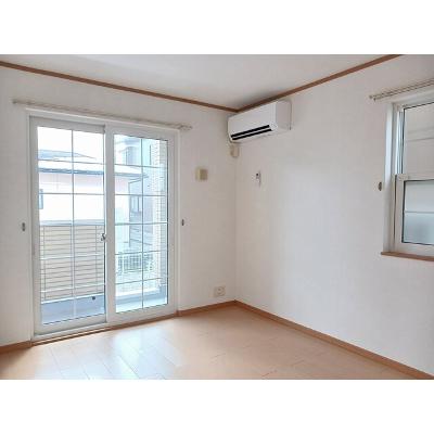 クロシェットⅣ 102【管理NO：1-014839601-01020】 ★家具家電は申し込み後に搬入します★ ★2026年10月中旬入居可能★の物件写真2