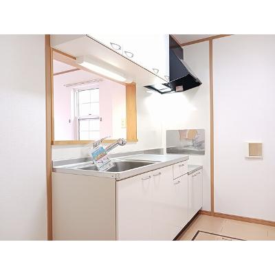 クロシェットⅣ 102【管理NO：1-014839601-01020】 ★家具家電は申し込み後に搬入します★ ★2026年10月中旬入居可能★の物件写真3