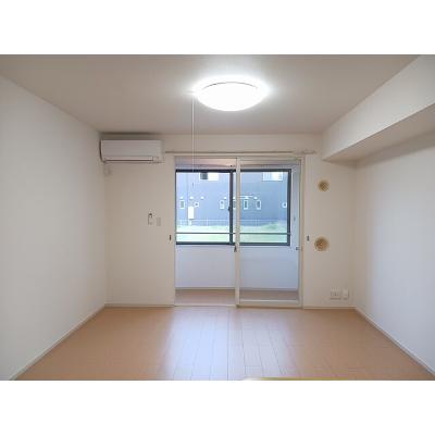セトル・アンソレイユⅡ　Ａ 102【管理NO：1-016731201-01020】 ★家具家電は申し込み後に搬入します★ ★2026年10月上旬入居可能★の物件写真2