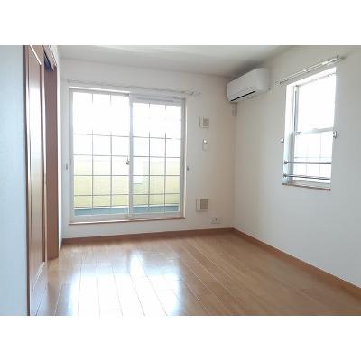 エレガンス　Ａ 201【管理NO：1-014412101-02010】 ★家具家電は申し込み後に搬入します★ ★2026年10月中旬入居可能★の物件写真2