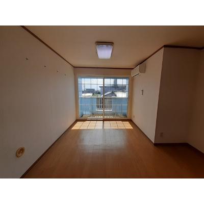 ゆ～メゾン華　Ⅰ 201【管理NO：1-005977101-02010】 ★家具家電は申し込み後に搬入します★ ★2026年09月下旬入居可能★の物件写真2