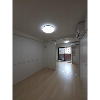 ハピーディラ　レジデンス 203【管理NO：1-025743201-02030】 ★家具家電は申し込み後に搬入します★ ★2026年10月中旬入居可能★の物件写真2