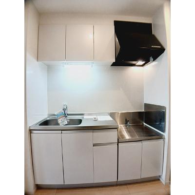 エパル 102【管理NO：1-023335301-01020】 ★家具家電は申し込み後に搬入します★ ★2026年10月中旬入居可能★の物件写真3