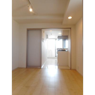 モデルヌタウン 401【管理NO：1-019644801-04010】 ★家具家電は申し込み後に搬入します★ ★2026年10月中旬入居可能★の物件写真2