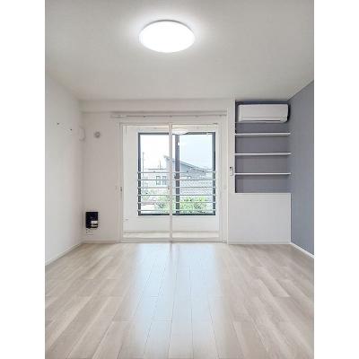 フェニックス　Ⅱ 201【管理NO：1-028694401-02010】 ★家具家電は申し込み後に搬入します★ ★2026年10月上旬入居可能★の物件写真2
