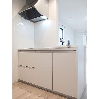 フェニックス　Ⅱ 201【管理NO：1-028694401-02010】 ★家具家電は申し込み後に搬入します★ ★2026年10月上旬入居可能★の物件写真3