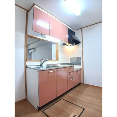 アザレア・ＨＯＲＩＫＡＷＡ 102【管理NO：1-013008801-01020】 ★家具家電は申し込み後に搬入します★の物件写真3