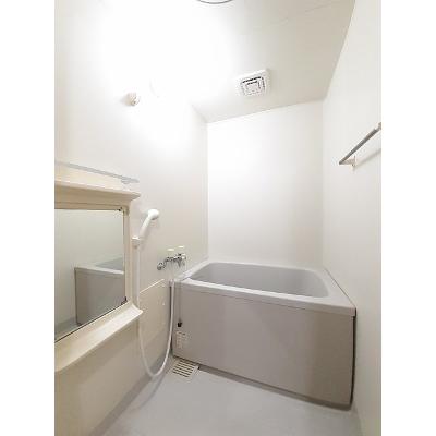 クリスピー 201【管理NO：1-007635001-02010】 ★家具家電は申し込み後に搬入します★ ★2026年10月上旬入居可能★の物件写真4