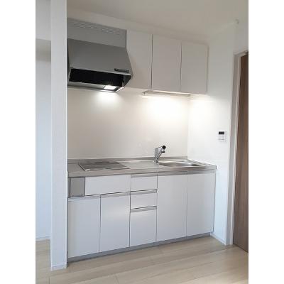 ブリッランテ 201【管理NO：1-026877601-02010】 ★家具家電は申し込み後に搬入します★の物件写真3