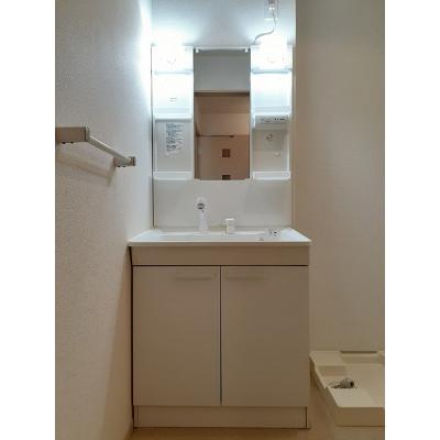 コスモス 103【管理NO：1-019351101-01030】 ★家具家電は申し込み後に搬入します★ ★2026年10月中旬入居可能★の物件写真6