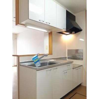 サンリットＡ 101【管理NO：1-014464201-01010】 ★家具家電は申し込み後に搬入します★ ★2026年10月中旬入居可能★の物件写真3