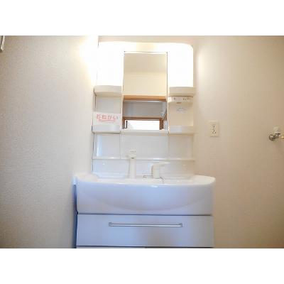 フレスクーラＥ 201【管理NO：1-014050405-02010】 ★家具家電は申し込み後に搬入します★ ★2026年10月中旬入居可能★の物件写真6