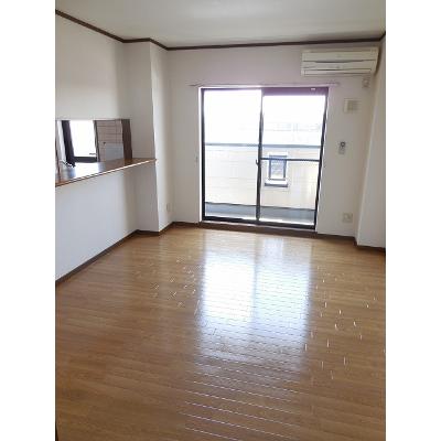サンシャイン 202【管理NO：1-012473001-02020】 ★家具家電は申し込み後に搬入します★ ★2026年10月上旬入居可能★の物件写真2