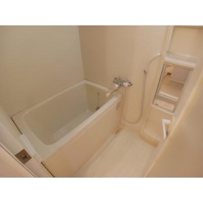ミラノ 103【管理NO：1-011133801-01030】 ★家具家電は申し込み後に搬入します★の物件写真4