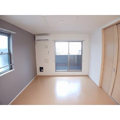イースト　ヴィレッジＢ 205【管理NO：1-018813902-02040】 ★家具家電は申し込み後に搬入します★ ★2026年10月中旬入居可能★の物件写真2