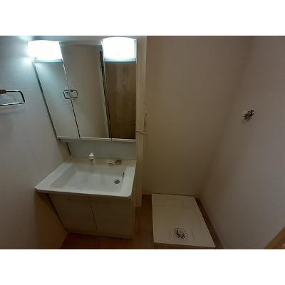 レジェンド 202【管理NO：1-026447301-02020】 ★家具家電は申し込み後に搬入します★の物件写真6