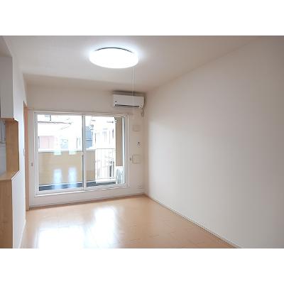 ランドマーク　ハーバー 203【管理NO：1-017447601-02030】 ★家具家電は申し込み後に搬入します★の物件写真2