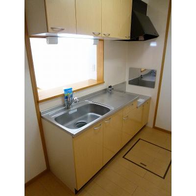 ウィステリア 102【管理NO：1-014686701-01020】 ★家具家電は申し込み後に搬入します★ ★2026年10月上旬入居可能★の物件写真3