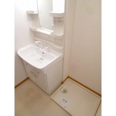 ウィステリア 102【管理NO：1-014686701-01020】 ★家具家電は申し込み後に搬入します★ ★2026年10月上旬入居可能★の物件写真6