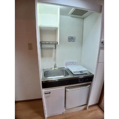 モンテメール天城 102【管理NO：1-009558401-01020】 ★家具家電は申し込み後に搬入します★の物件写真3