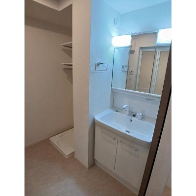 ヒカルサ東加古川 201【管理NO：1-028444101-02010】 ★家具家電は申し込み後に搬入します★の物件写真6
