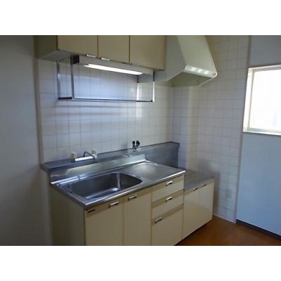メゾン井貫 202【管理NO：1-003866601-02020】 ★家具家電は申し込み後に搬入します★ ★2026年10月中旬入居可能★の物件写真3
