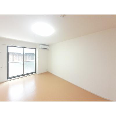 クイ－ンズパレス　さくらい 105【管理NO：1-020442001-01040】 ★家具家電は申し込み後に搬入します★ ★2026年10月上旬入居可能★の物件写真2