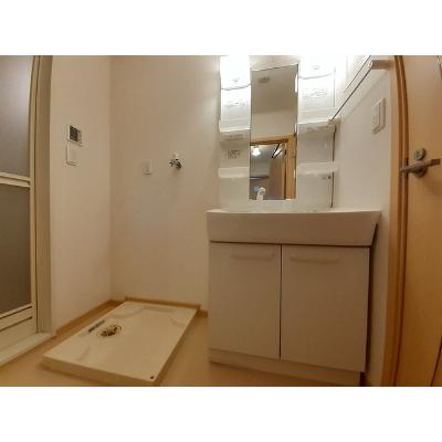 ブラッセル 207【管理NO：1-015517301-02060】 ★家具家電は申し込み後に搬入します★ ★2026年10月上旬入居可能★の物件写真6
